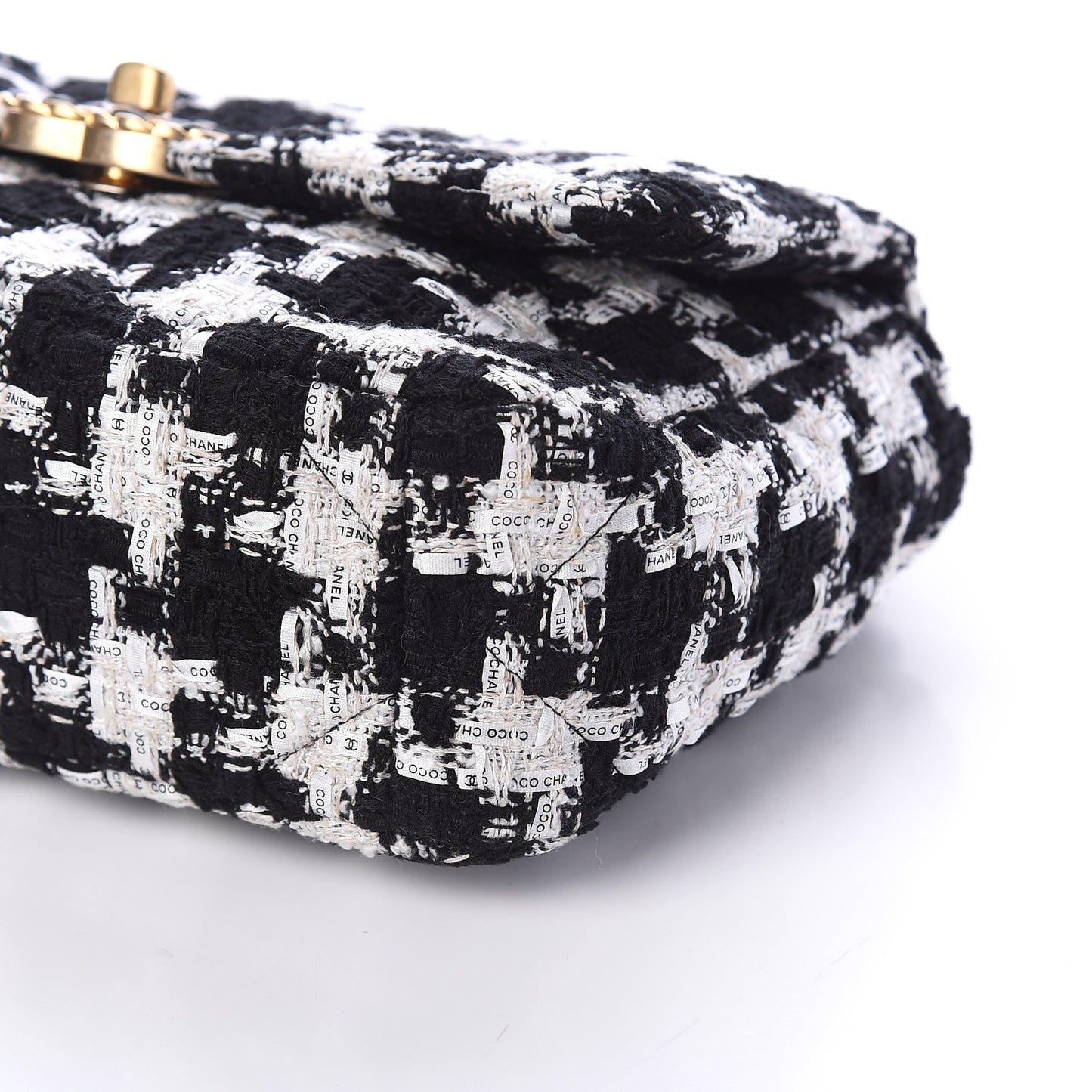 Tweed Quilted Medium 19 Flap Black Ecru White
