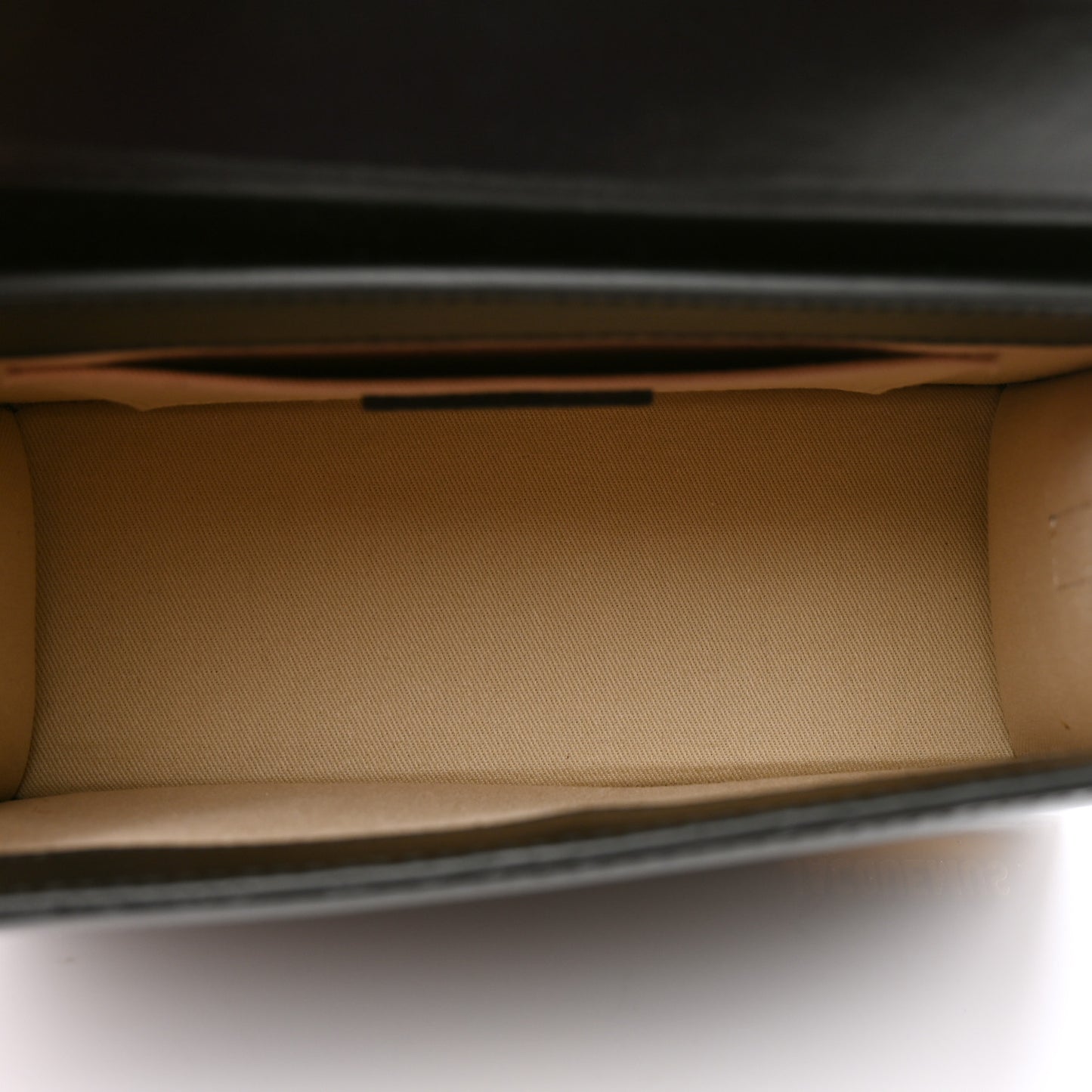 Smooth Calfskin Le Grand Chiquito Black