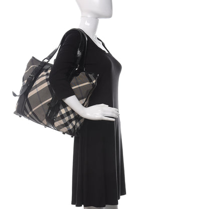 Burberry Nylon Beat Check Lowry Black 2 of 12
