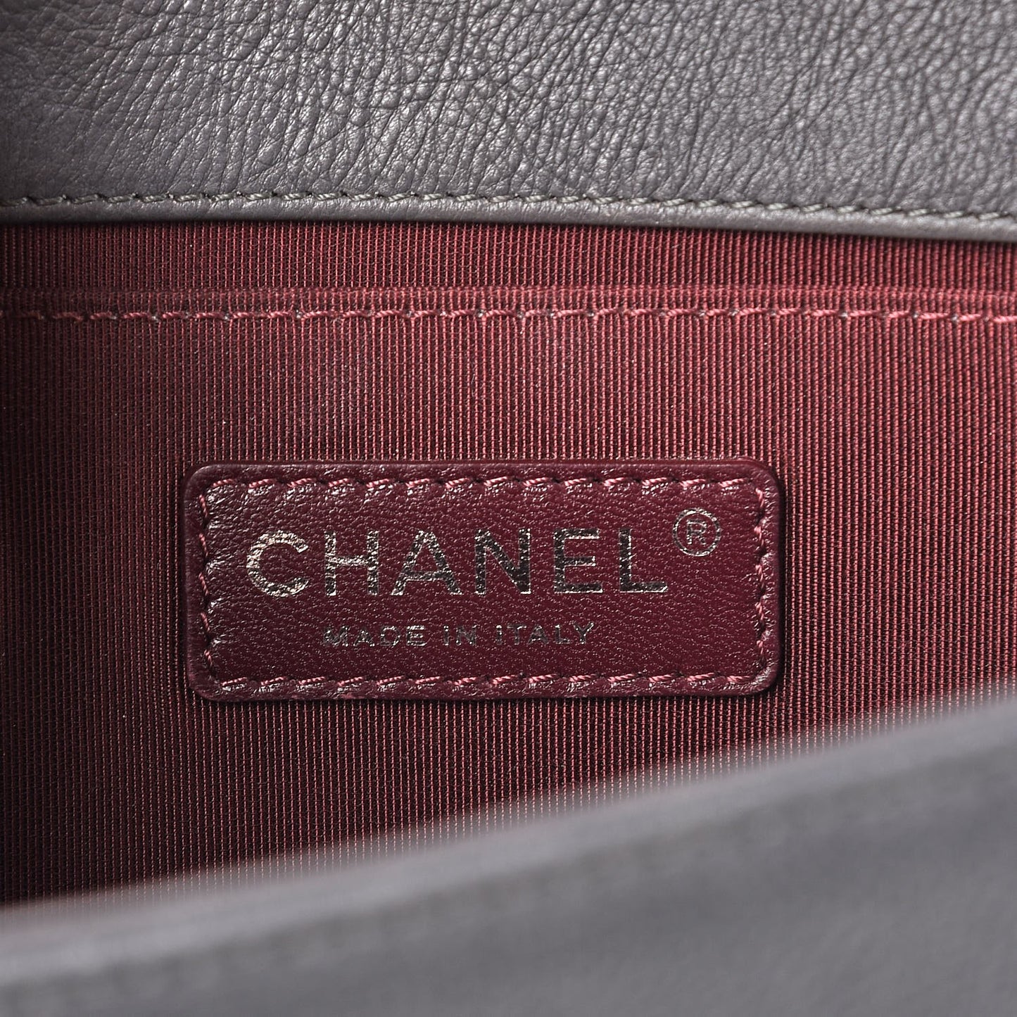 Calfskin Double Stitch Medium Boy Flap Grey
