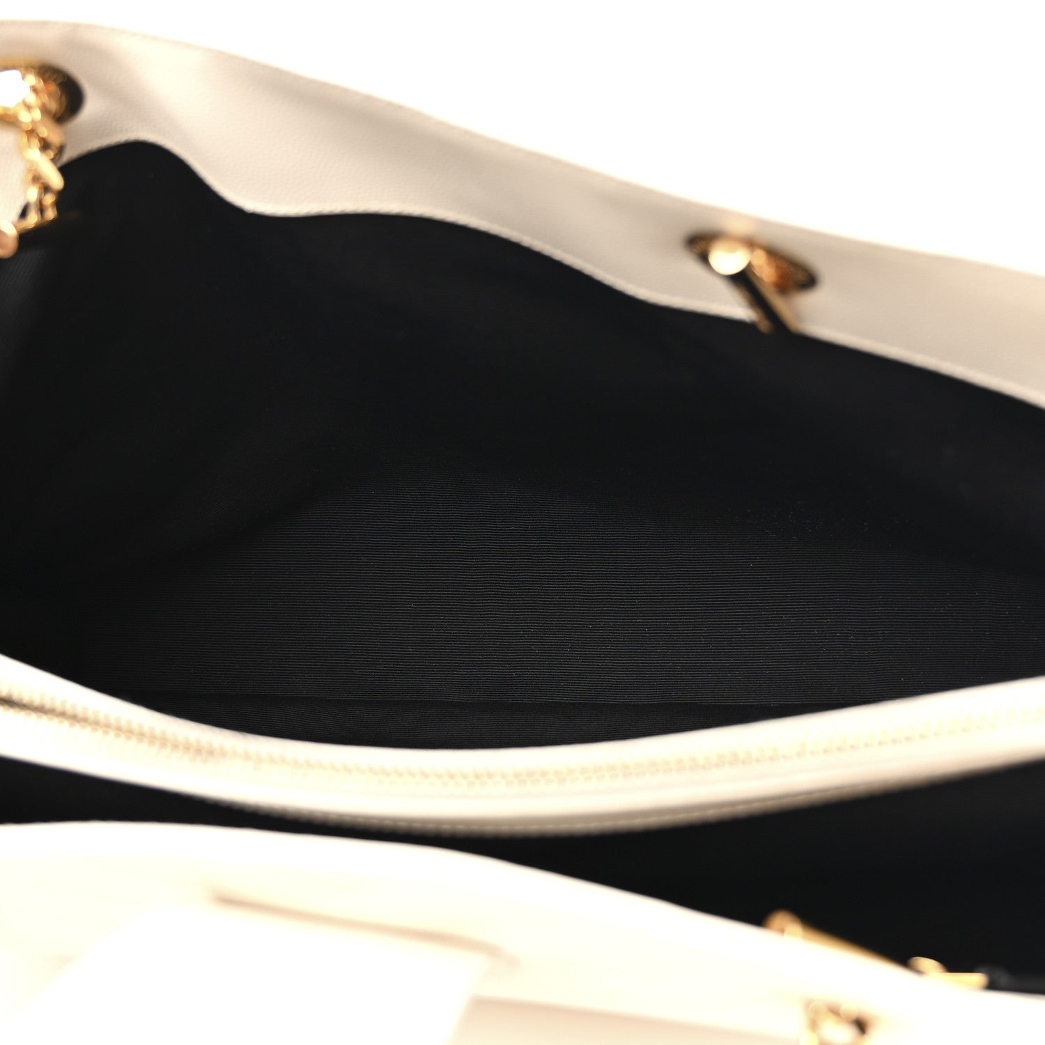 Saint Laurent Grain De Poudre Matelasse Chevron Monogram Shopping Bag White 6 of 18
