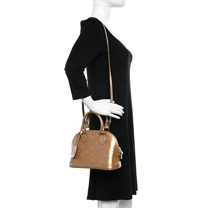 Louis Vuitton Vernis Alma BB Beige Poudre 2 of 9