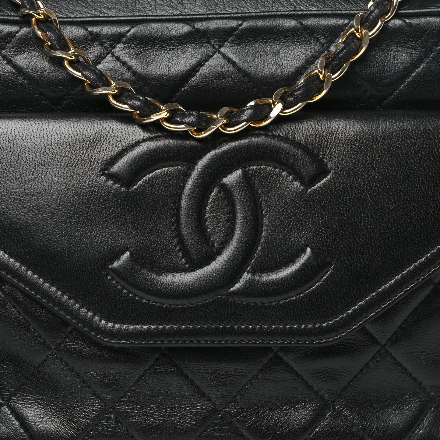 Lambskin Quilted Tassel Camera Case Black