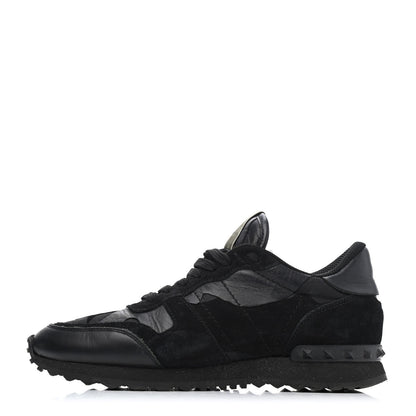 Valentino Garavani Nappa Suede Camouflage Womens Rockrunner Sneakers 38 Black 1 of 4