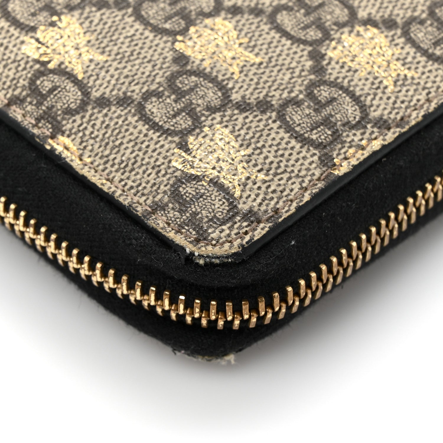 Gucci GG Supreme Monogram Bees Zip Around Wallet 13 of 16