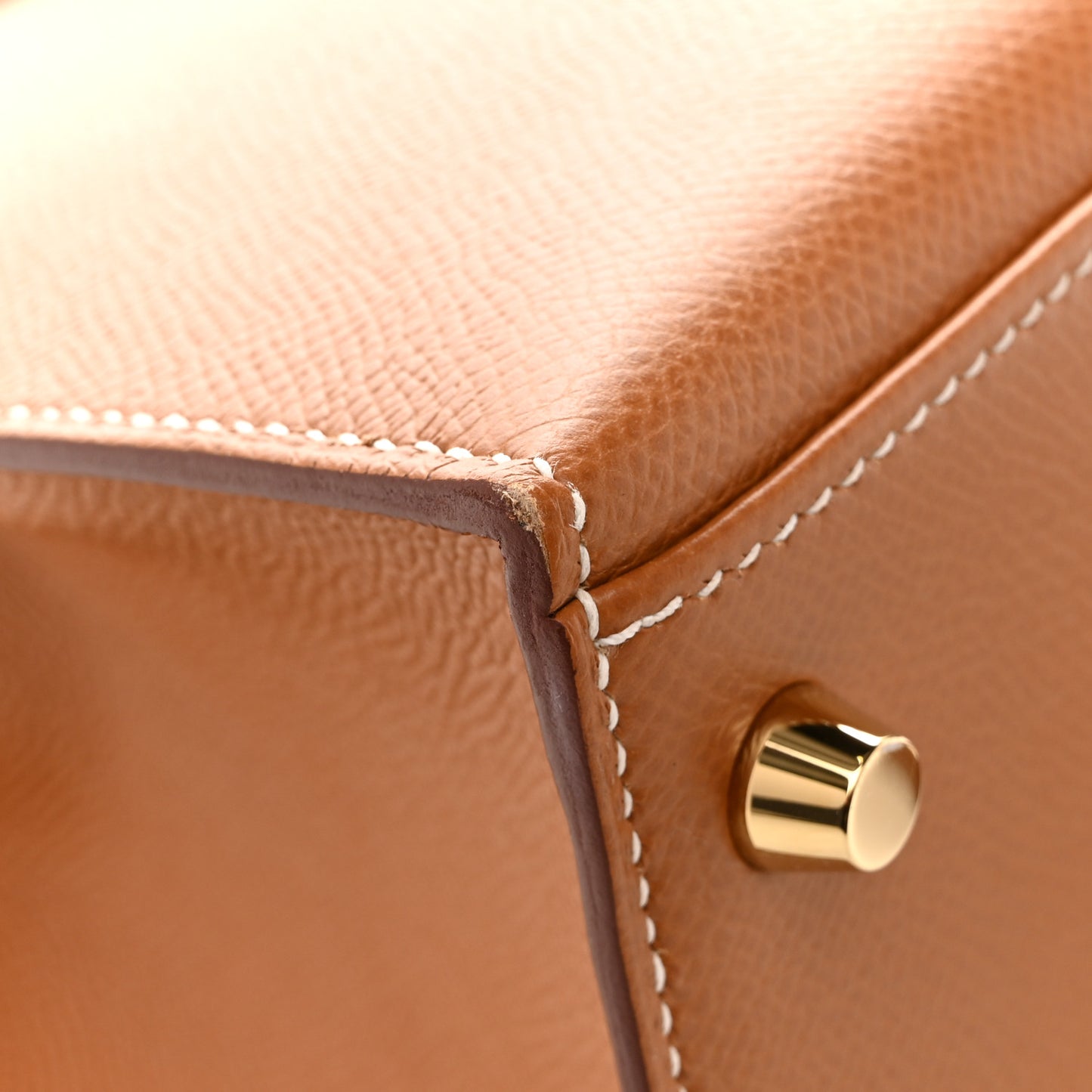 Epsom Kelly Sellier 28 Gold