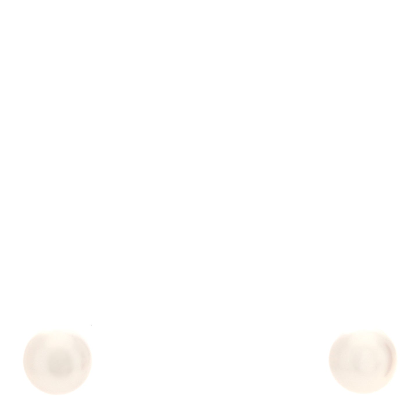 18K Yellow Gold Akoya Pearl 4-4.5mm Stud Earrings
