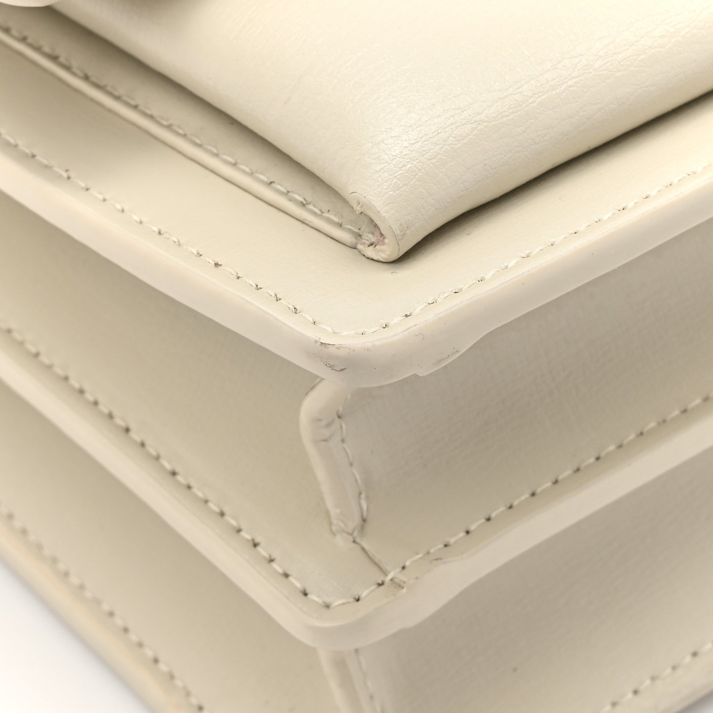 Calfskin Medium Monogram Sunset Crema Soft