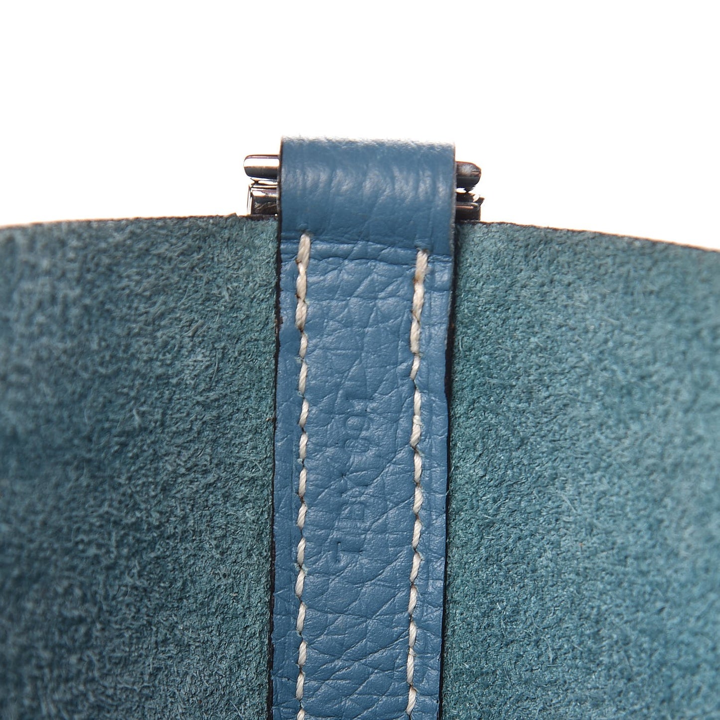 Taurillon Clemence Picotin Lock 22 MM Blue Jean