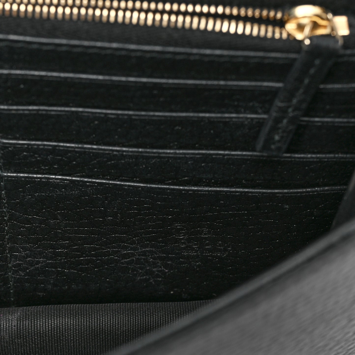 Dollar Calfskin Interlocking G Chain Wallet Black