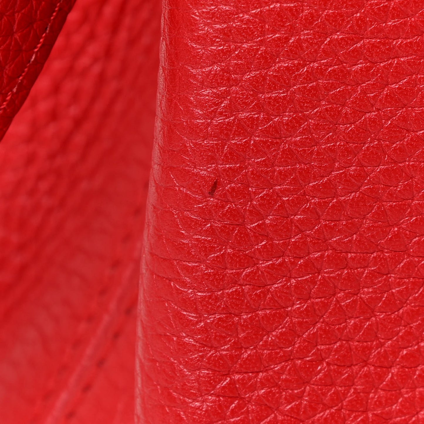 Taurillon Capucines BB Rubis