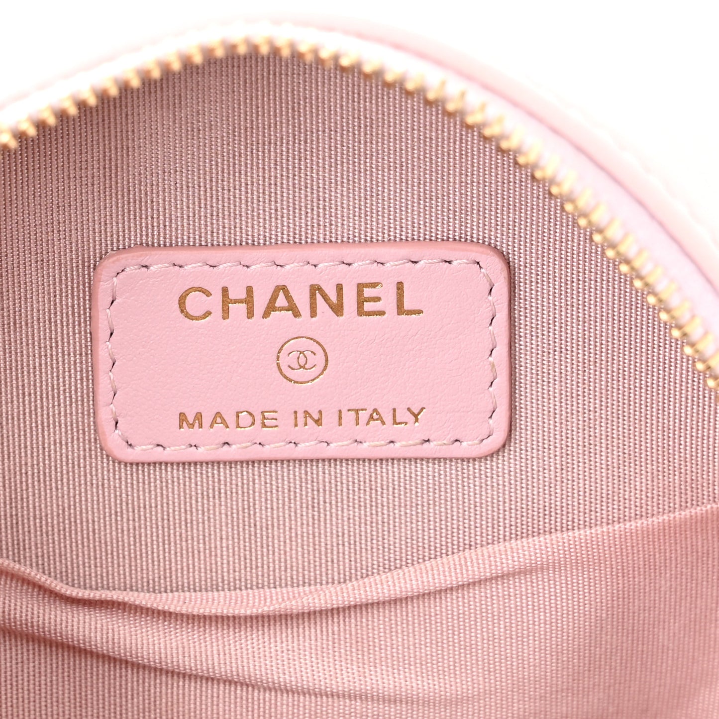 Calfskin Quilted Pearl Round Clutch With Chain Light Pink