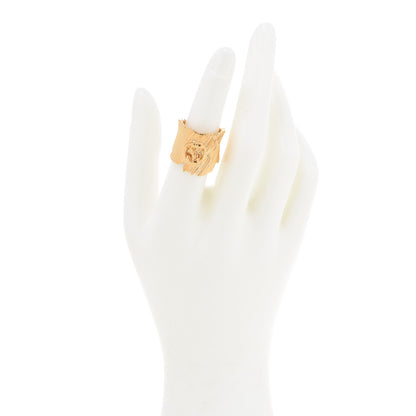 Gucci Textured Metal Interlocking G Ring S Gold 2 of 5