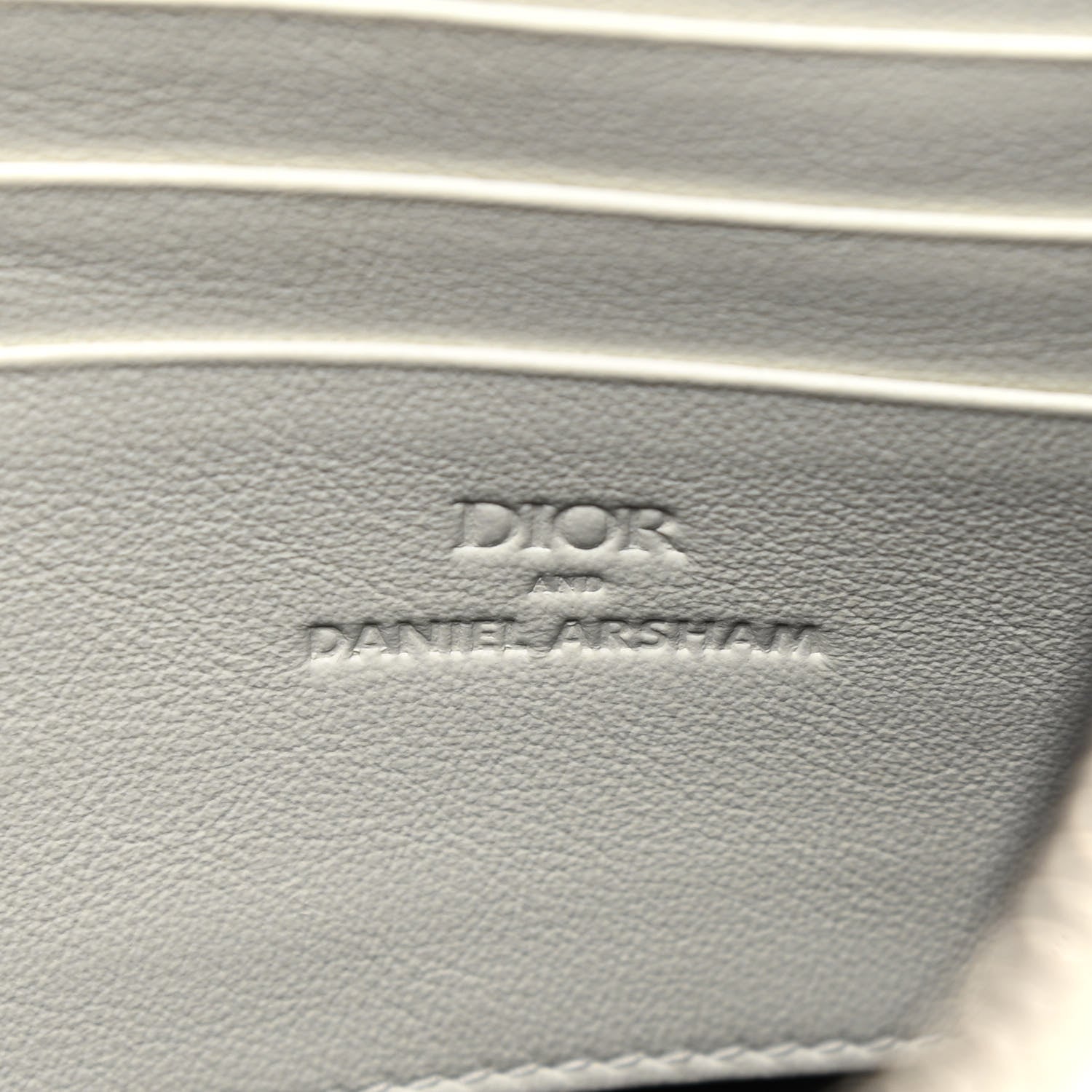 Christian Dior X DANIEL ARSHAM Grained Calfskin Newspaper Wristlet White 6 of 7