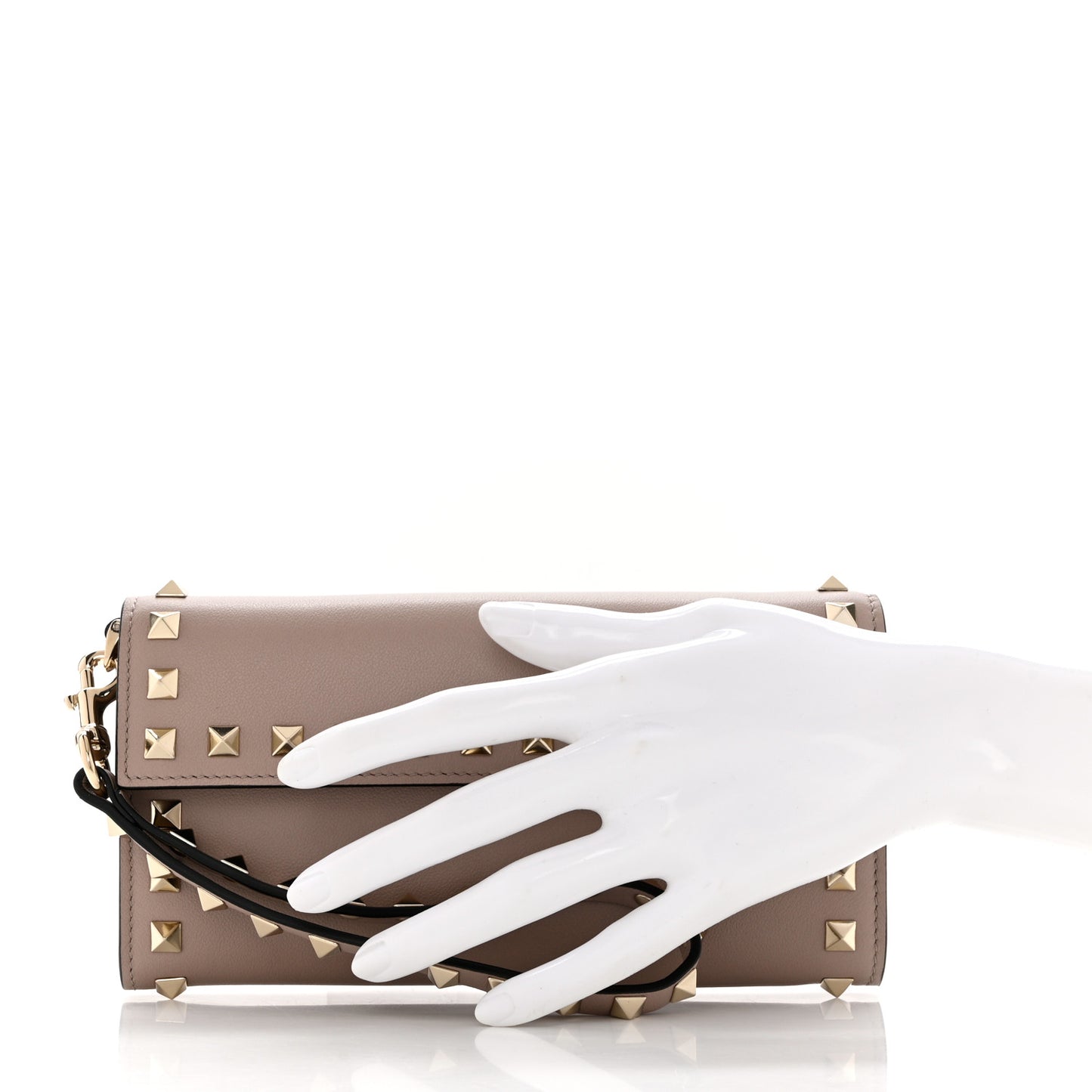 Calfskin Rockstud Wristlet Travel Wallet Poudre