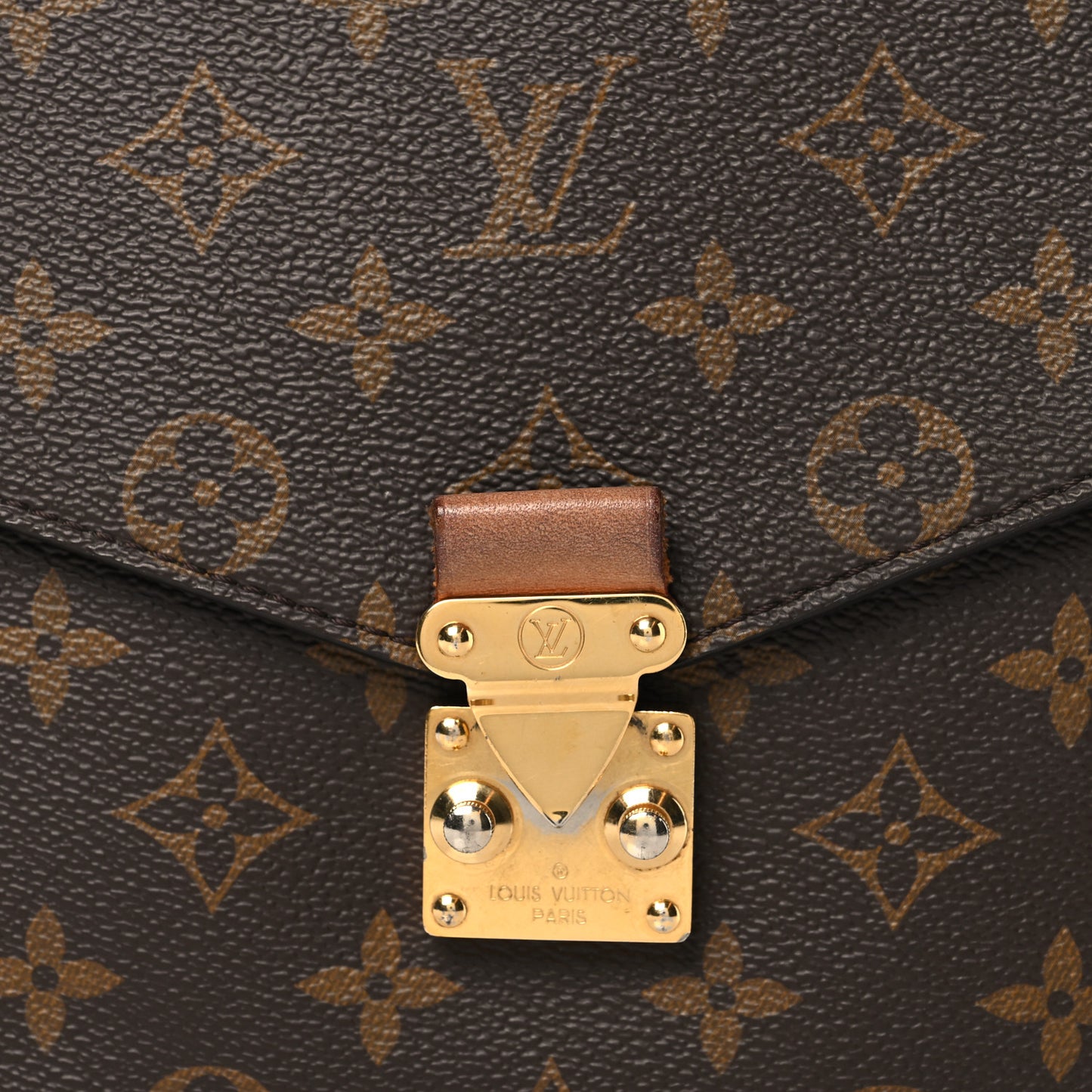 Monogram Pochette Metis