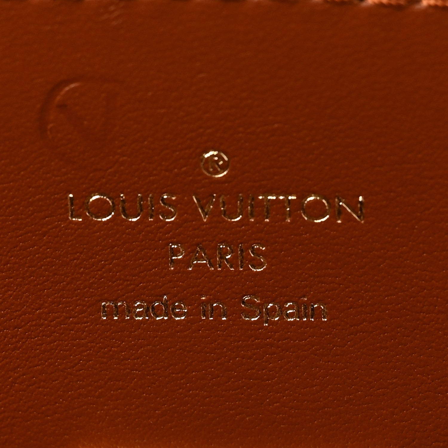 Louis Vuitton Veau Nuage Milla PM Gold 6 of 8