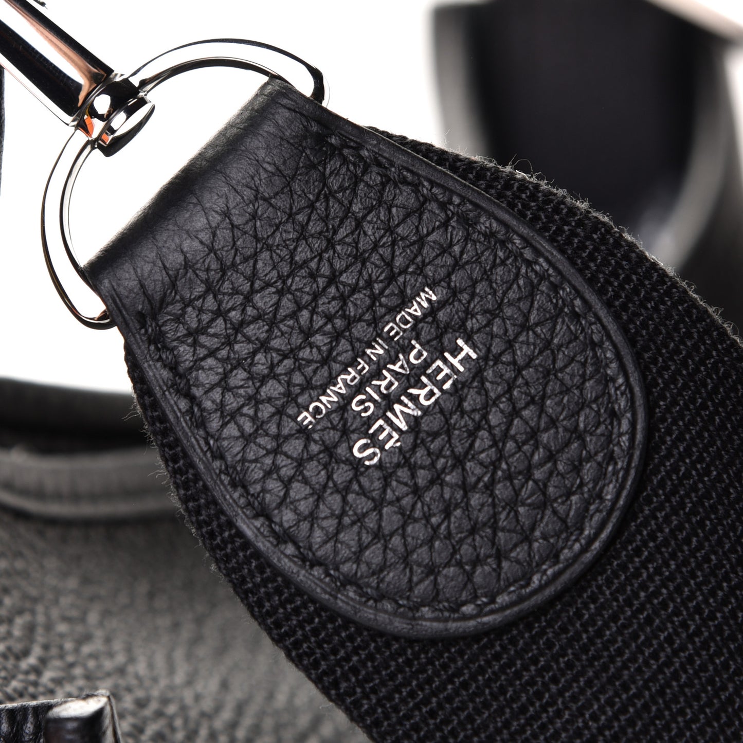 Taurillon Clemence Evelyne III PM Black