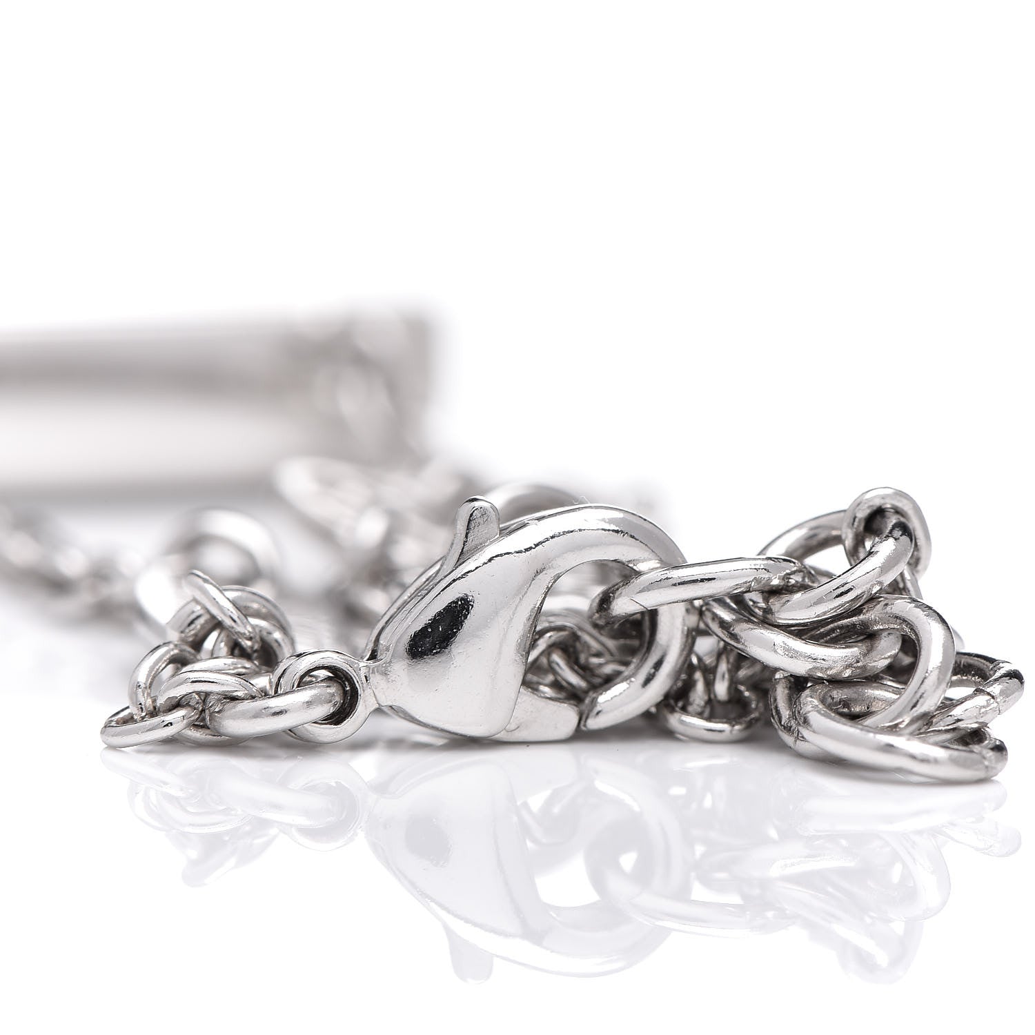 Louis Vuitton Essential V Supple Bracelet Silver 6 of 6
