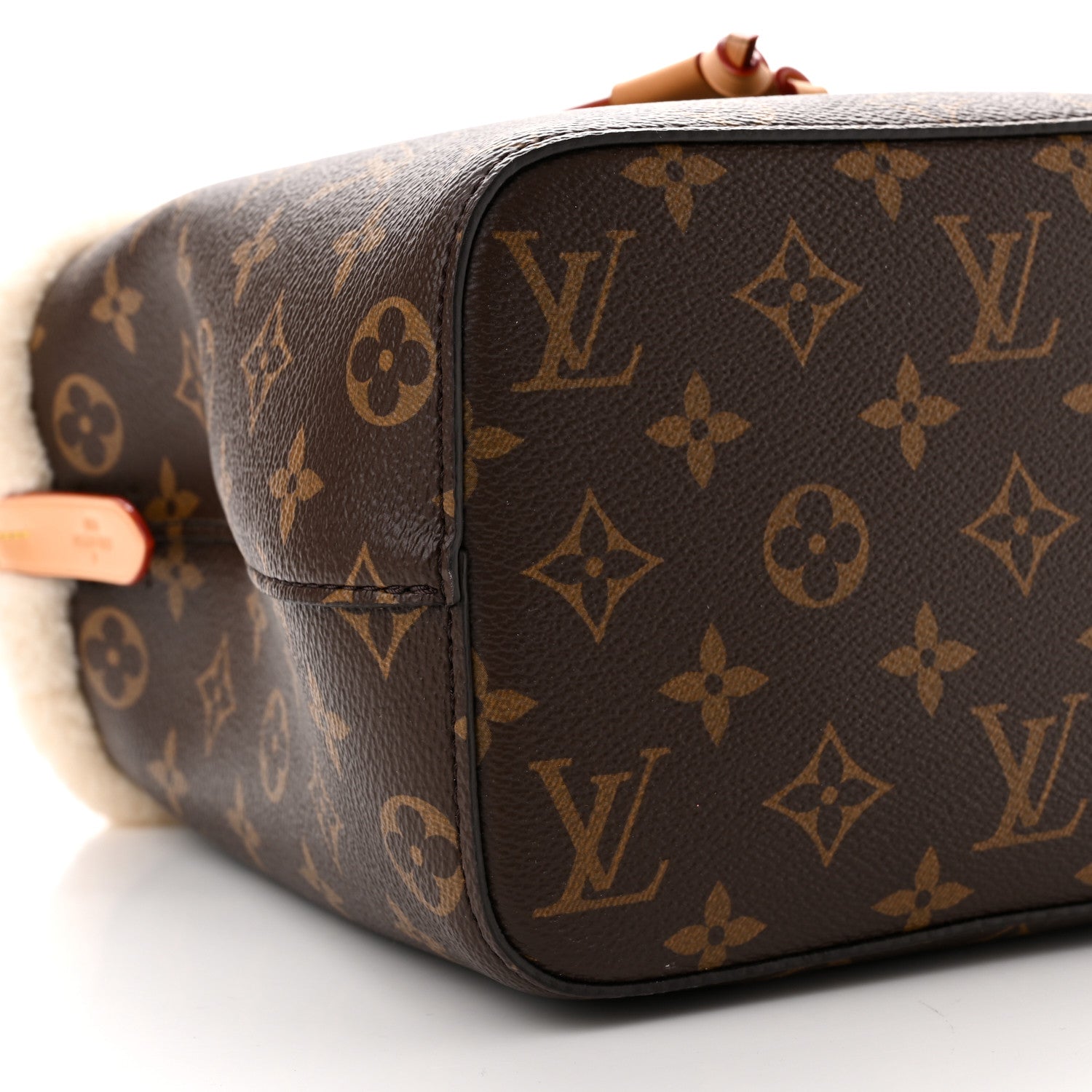 Louis Vuitton Monogram Shearling Cozygram Neonoe BB 9 of 10