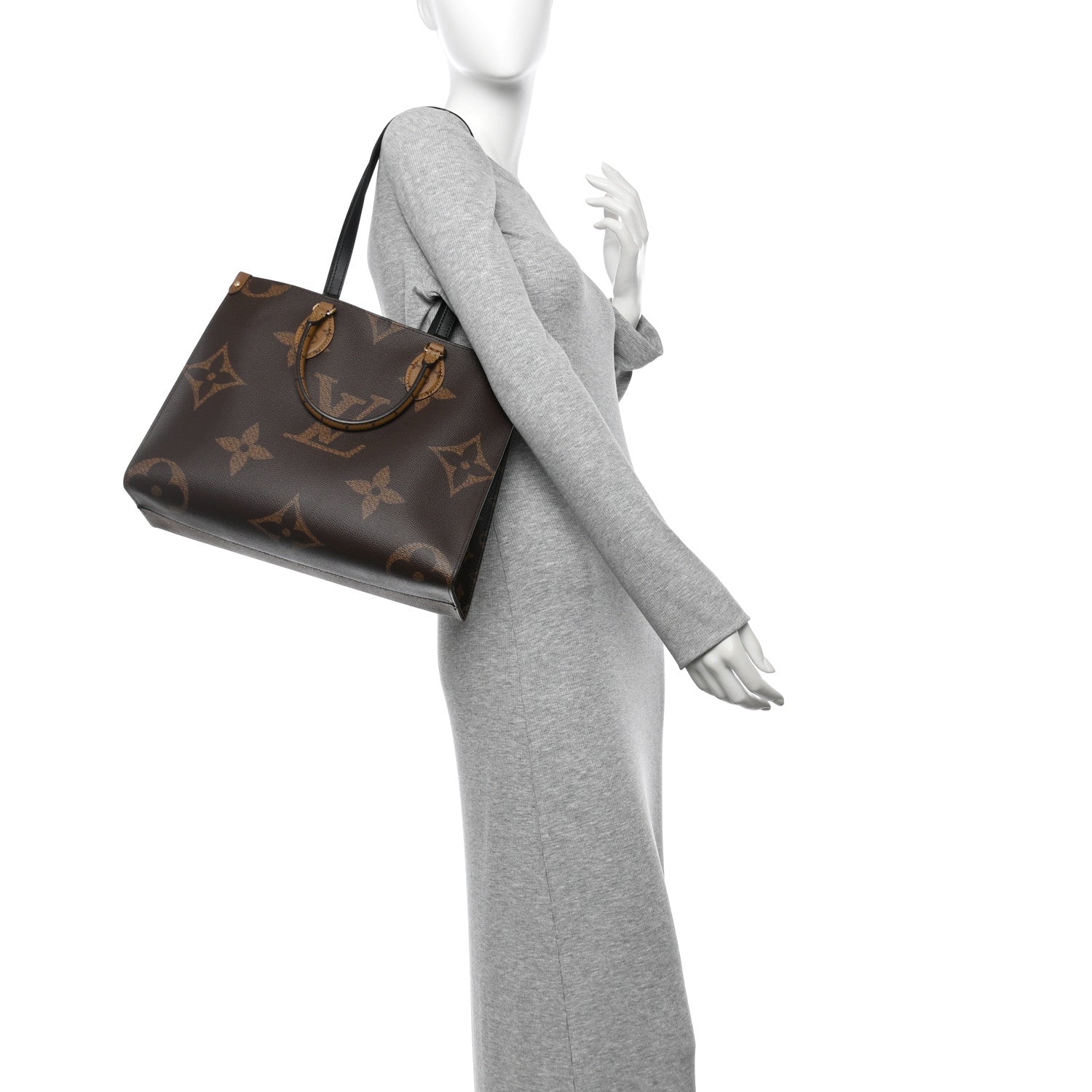 Louis Vuitton Reverse Monogram Giant Onthego MM 2 of 9
