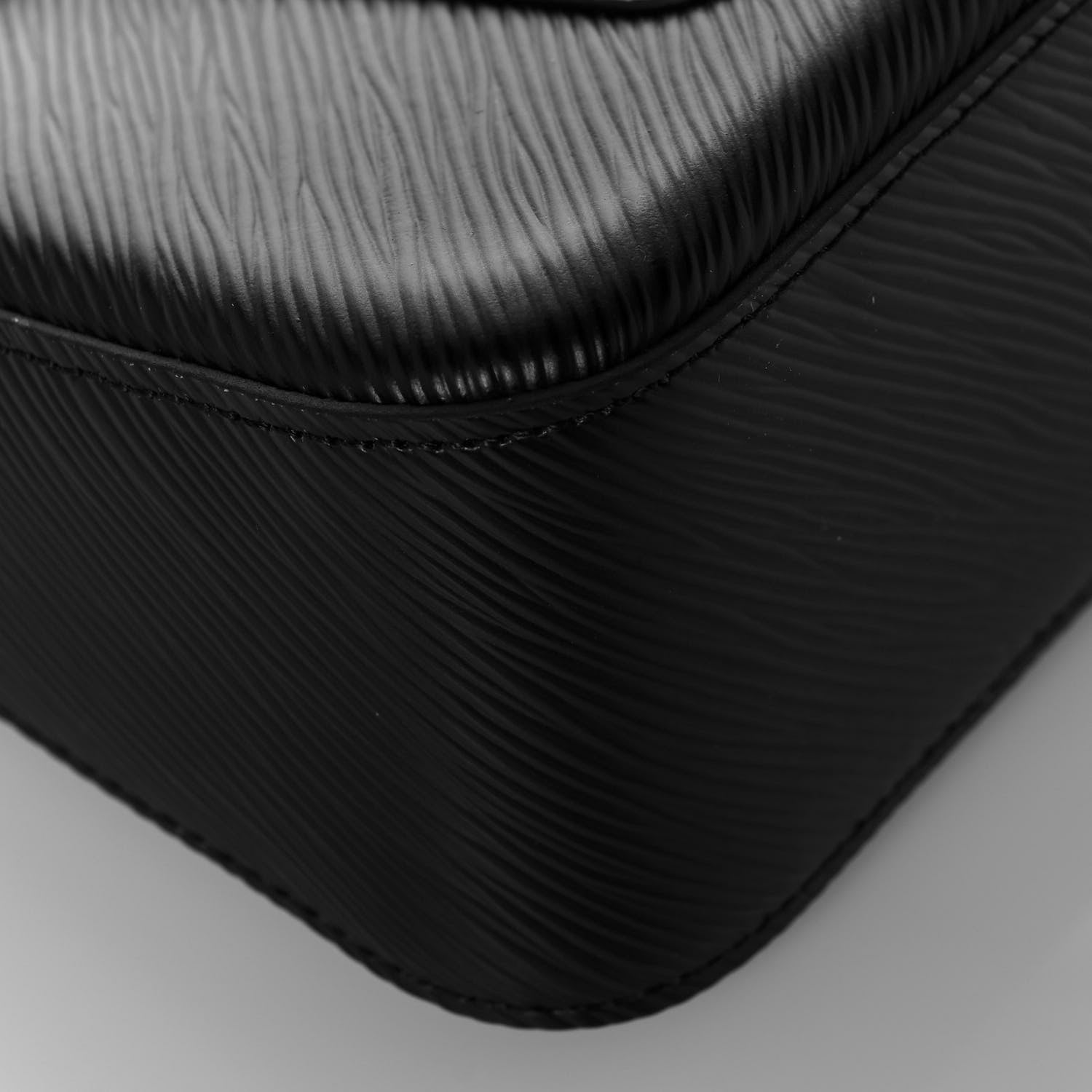 Louis Vuitton Epi Marelle Black 8 of 11
