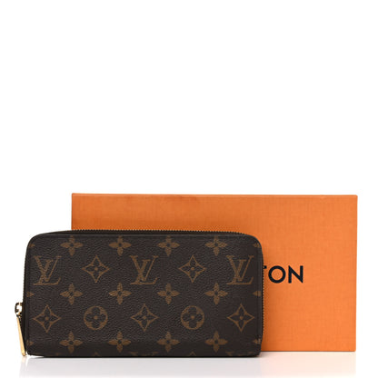 Louis Vuitton Monogram Zippy Wallet 19 of 19