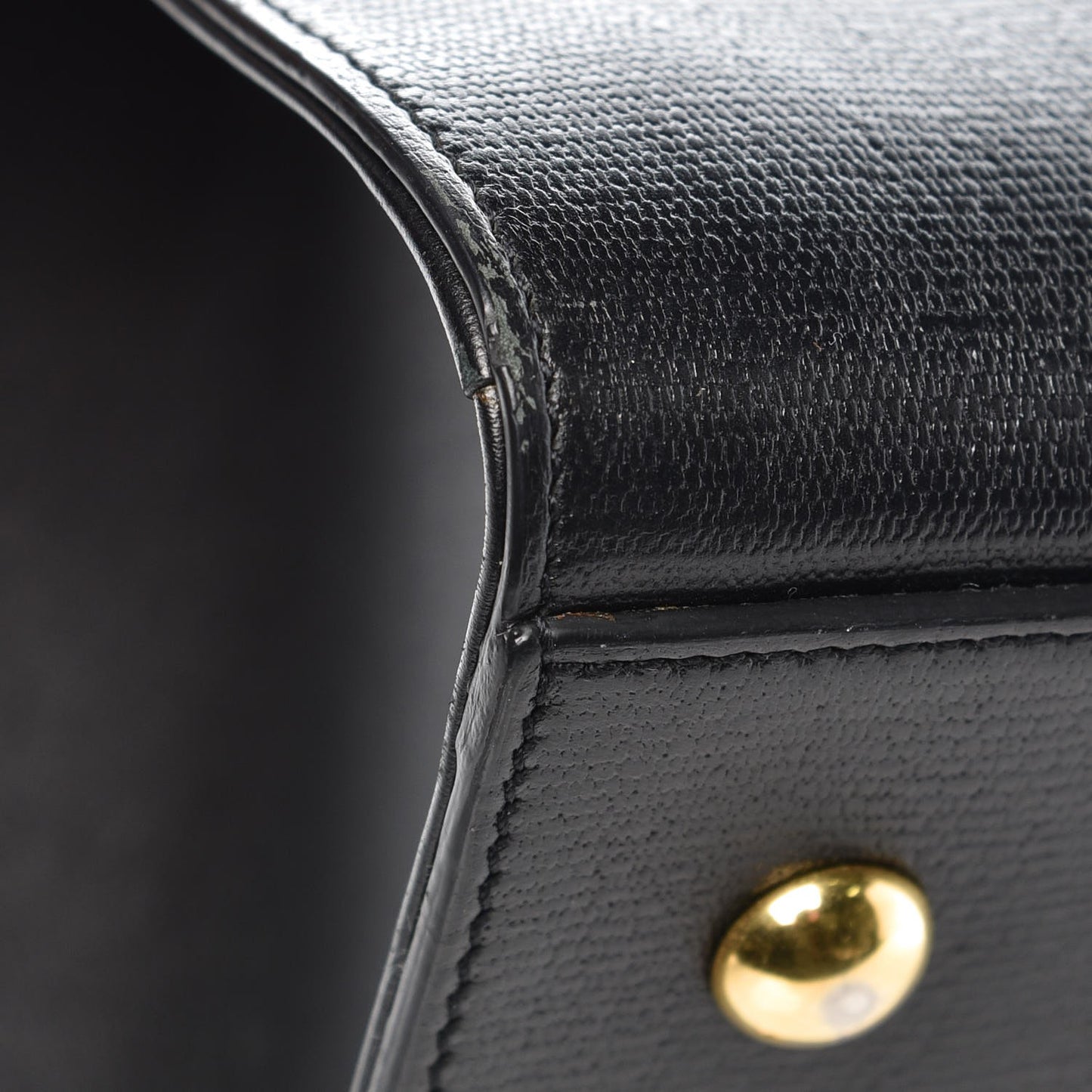 Textured Calfskin Small Classic Y Cabas Black
