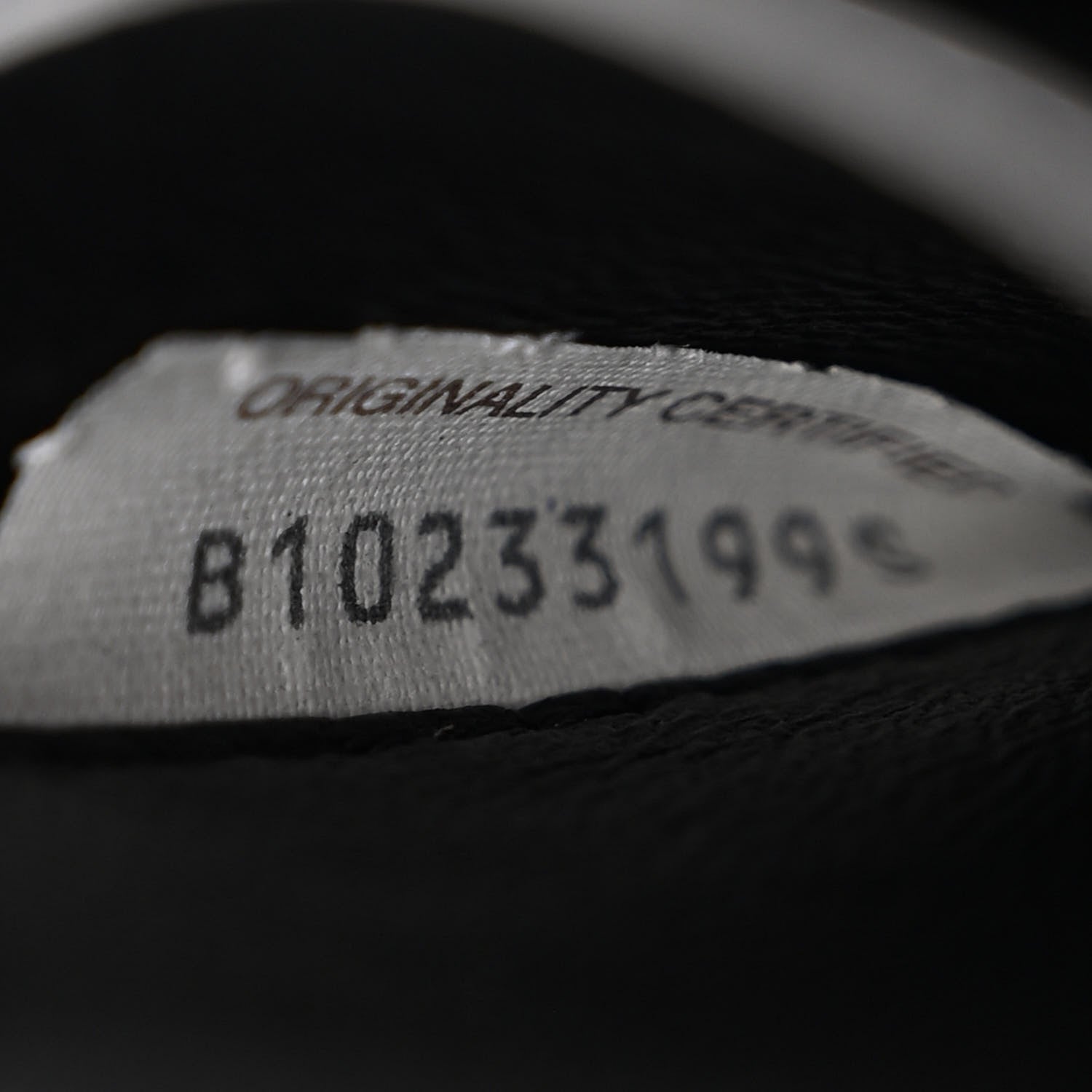 Bottega Veneta Nappa Maxi Intrecciato Padded The Belt Cassette Bag Black 7 of 11