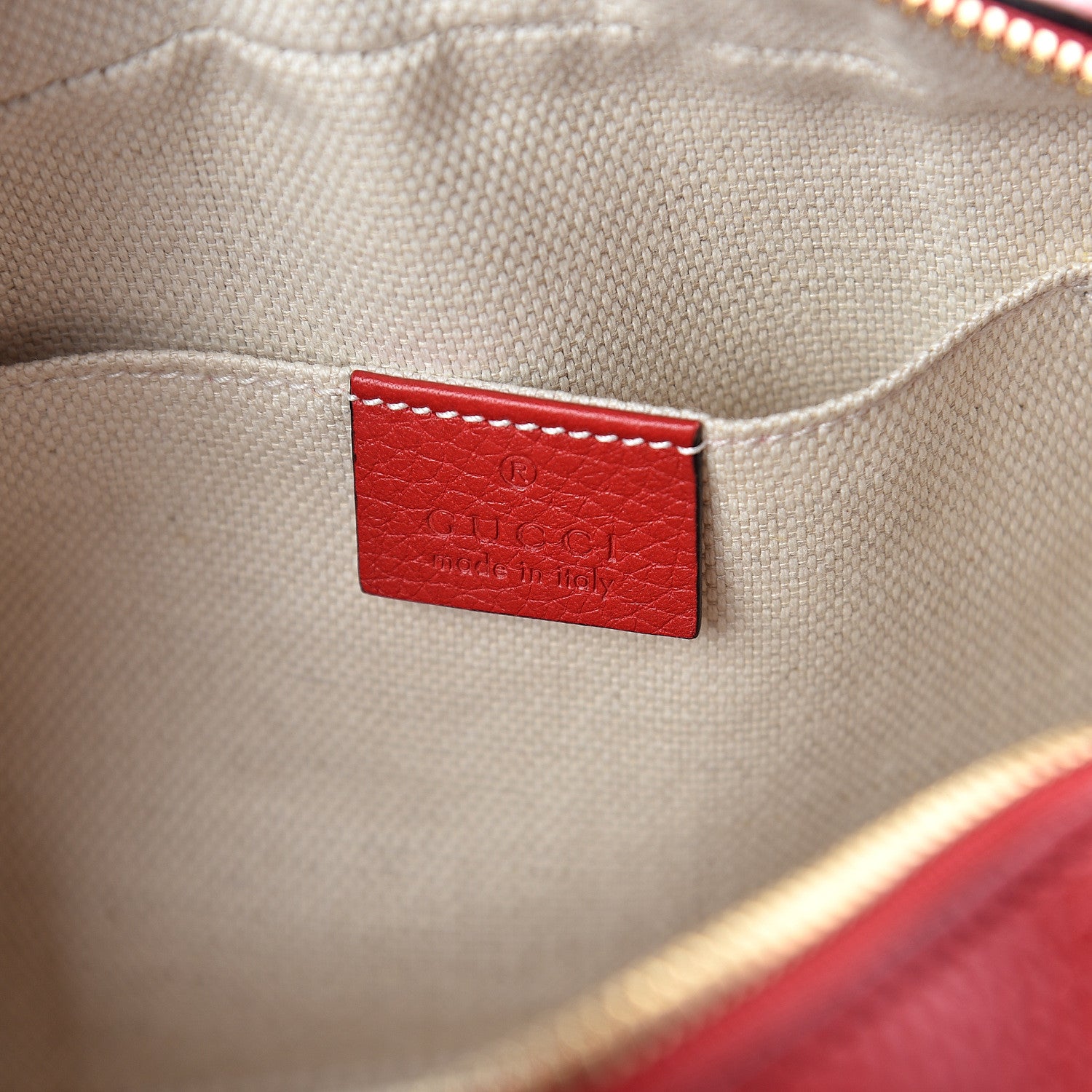 Gucci Pebbled Calfskin Small Soho Disco Bag Tabasco Red 5 of 7