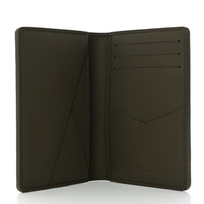 Louis Vuitton Grained Calfskin Aerogram Pocket Organizer Khaki 5 of 7
