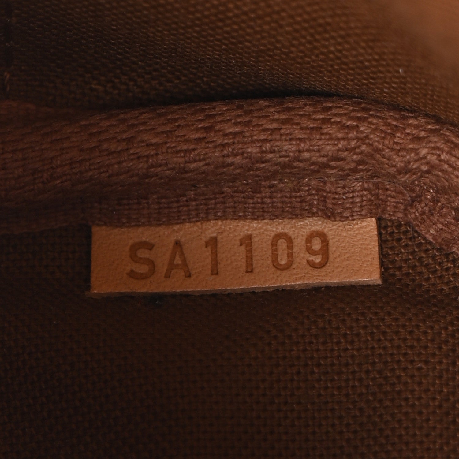 Loewe Grained Calfskin Small Puzzle Bag Sand Mink 13 of 18
