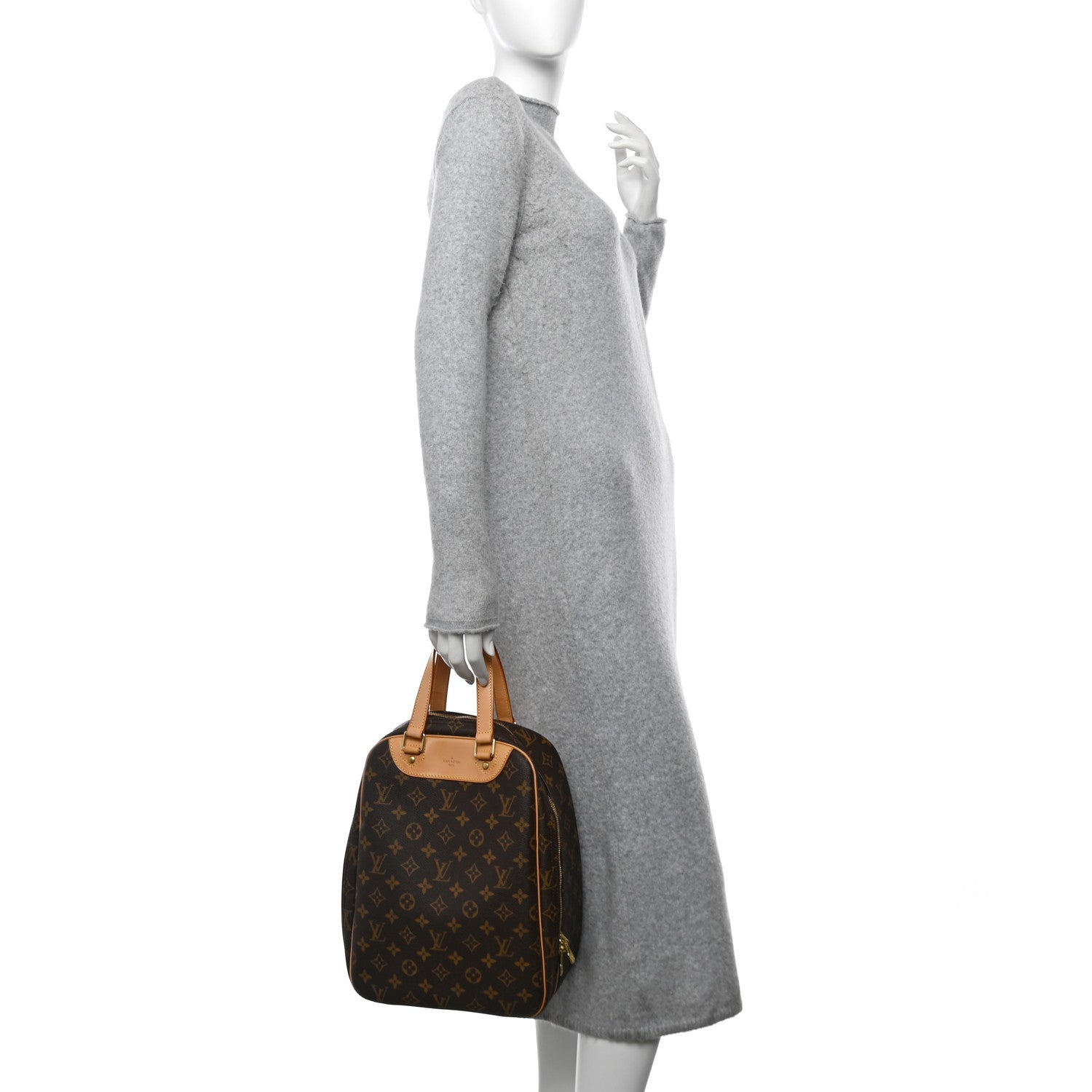 Louis Vuitton Monogram Excursion Shoe Bag 2 of 12