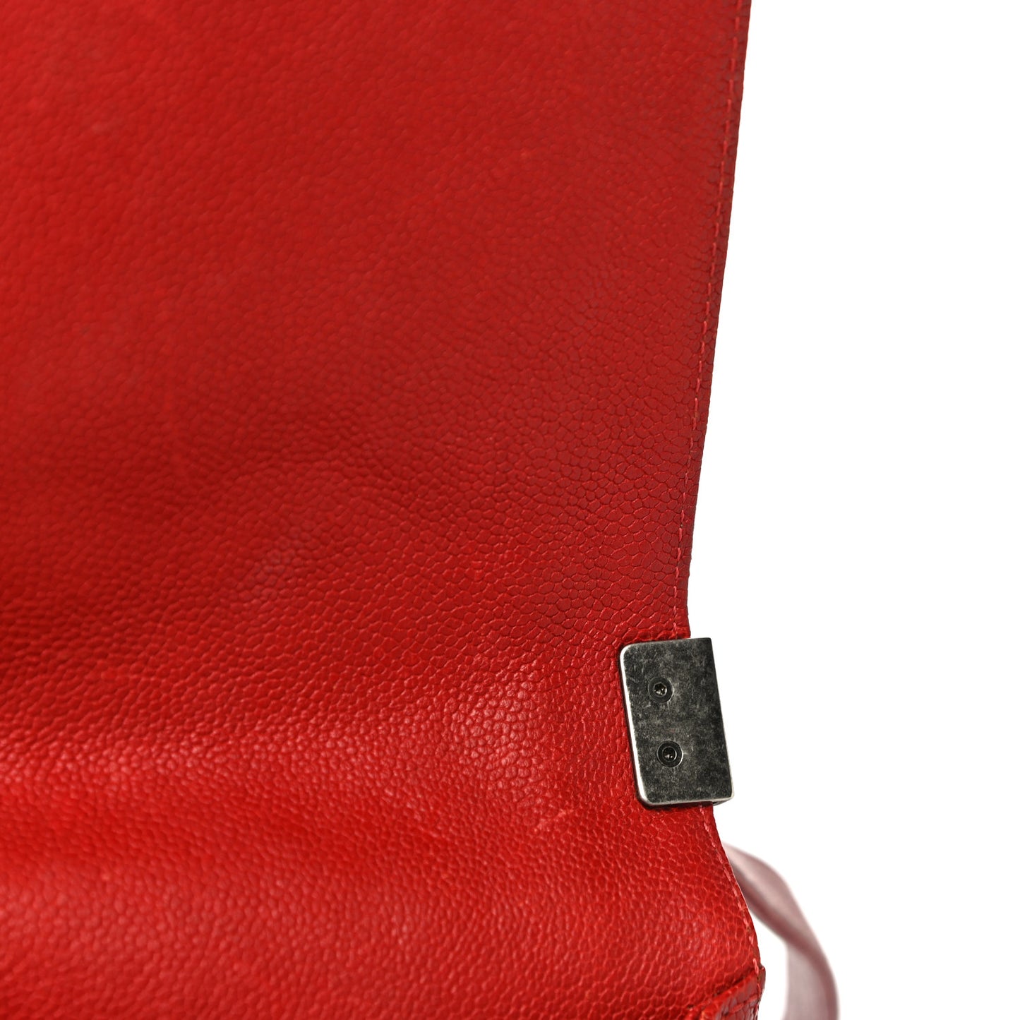 Caviar Quilted Medium Boy Flap Red
