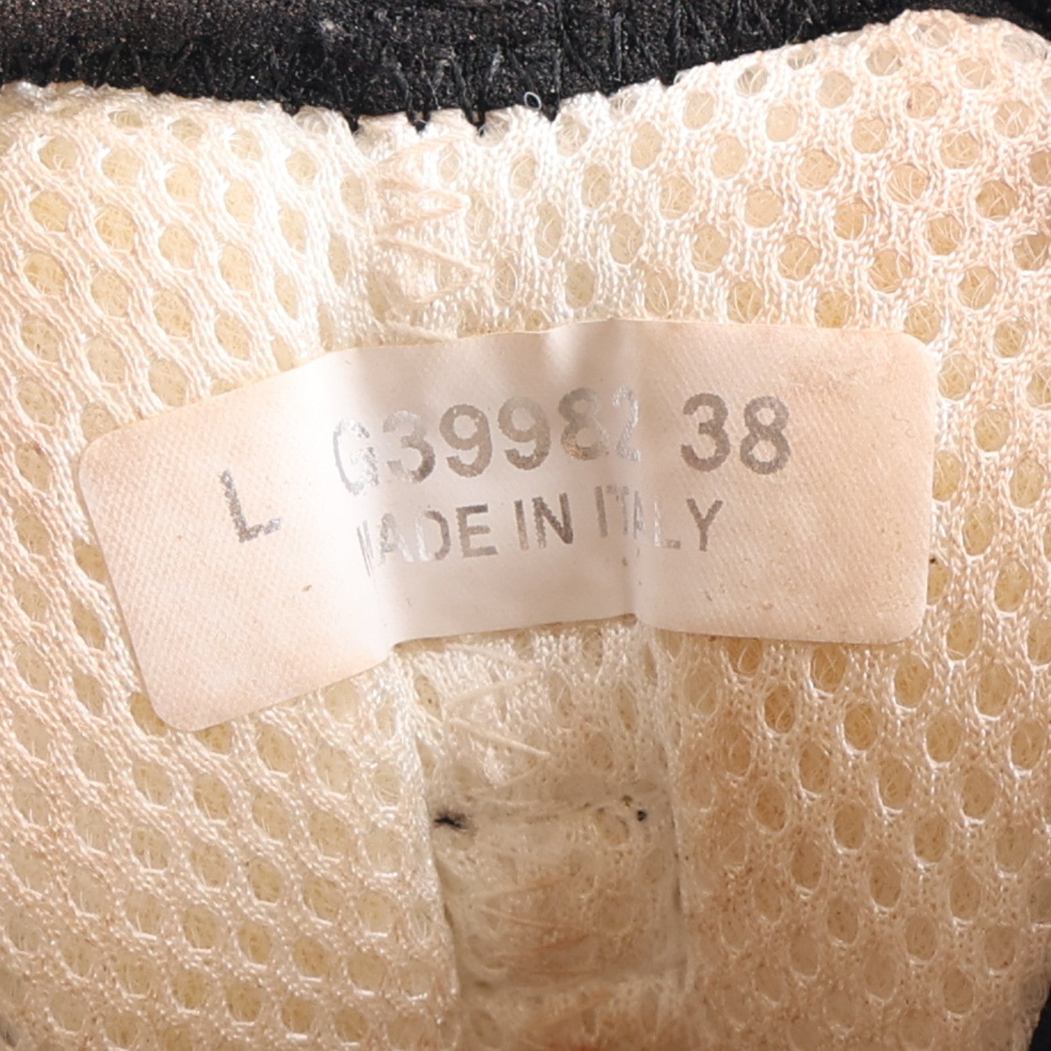 Chanel Fabric Suede Calfskin CC Sneakers 38 White Black 11 of 11