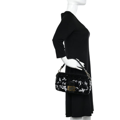 Fendi Sequin Paillettes Shiny Nappa Sex and the City Baguette Black 2 of 10