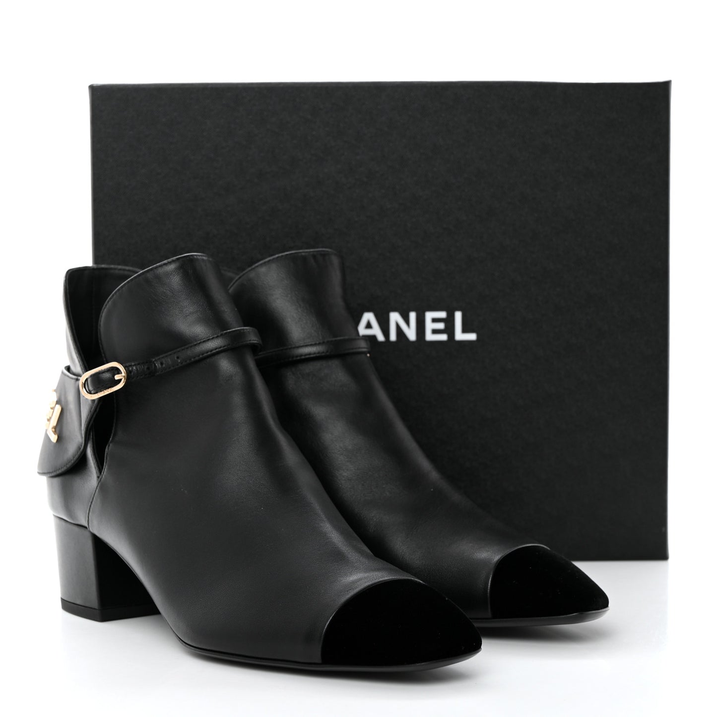 Lambskin Velvet Cap Toe Short Ankle Boots 39 Black