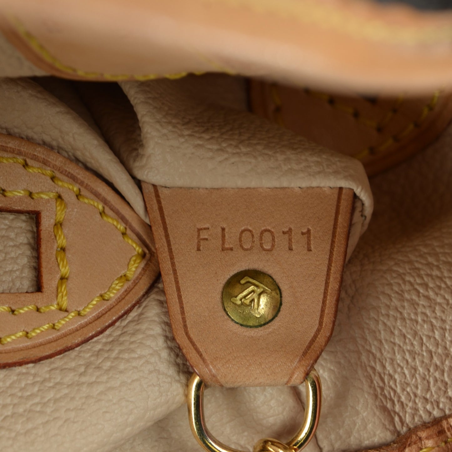 Monogram Petit Bucket 23