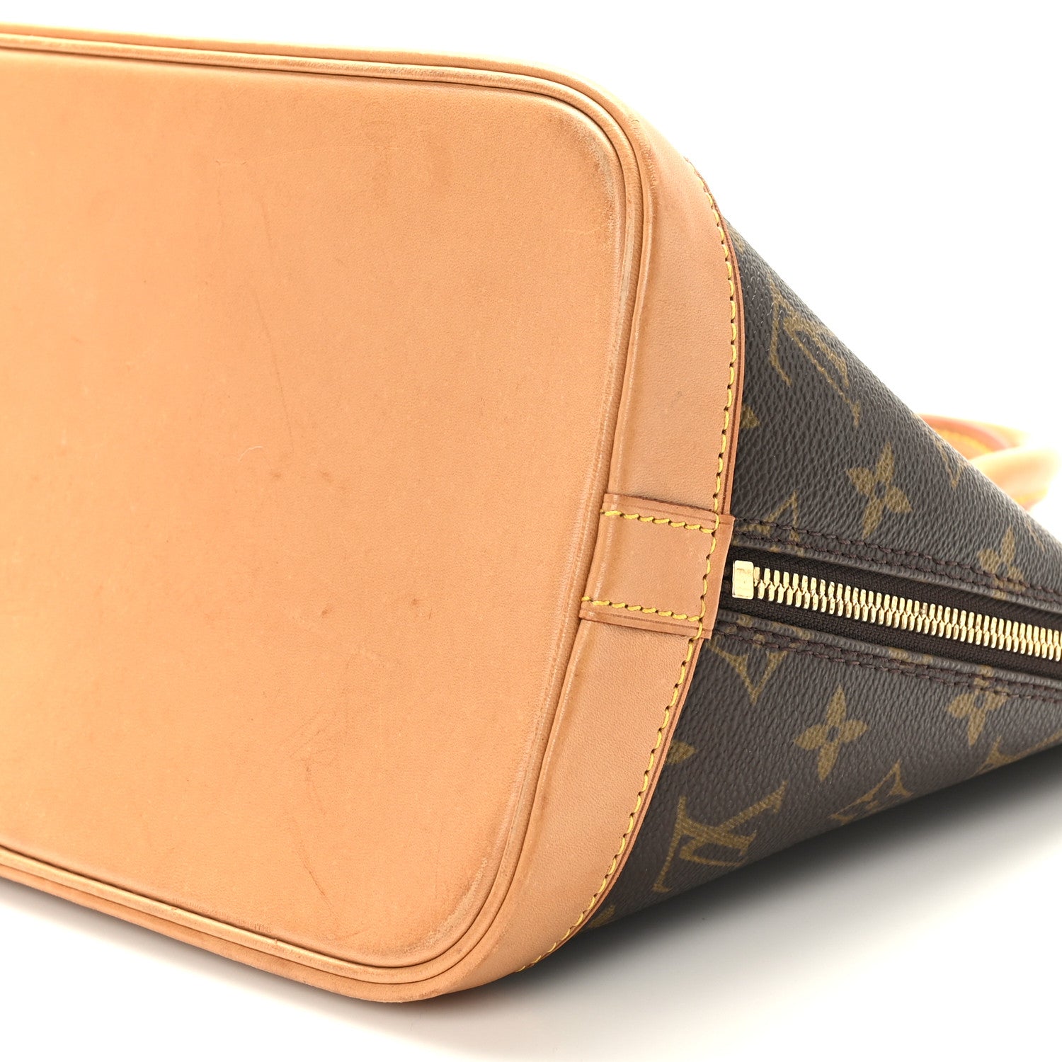 Louis Vuitton Monogram Alma PM 9 of 9
