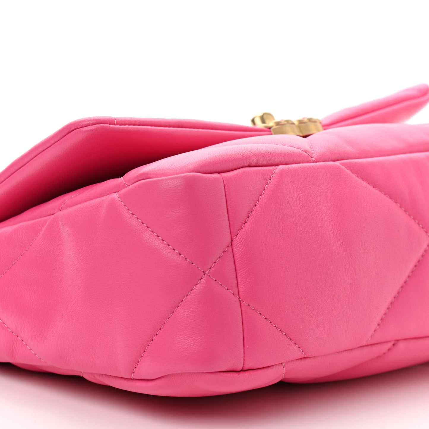 Lambskin Quilted Medium Chanel 19 Flap Pink