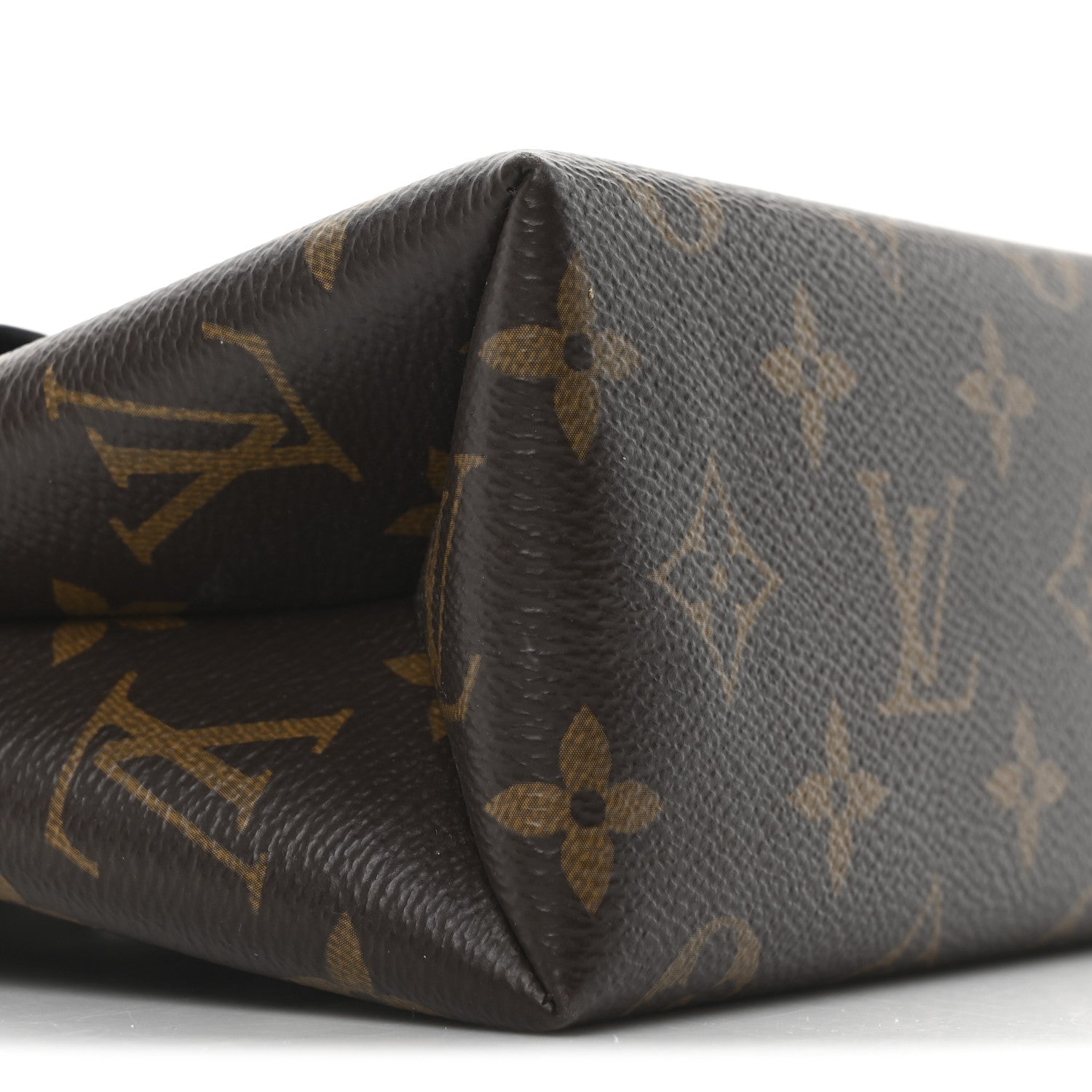 Louis Vuitton Monogram Locky BB Black 8 of 9
