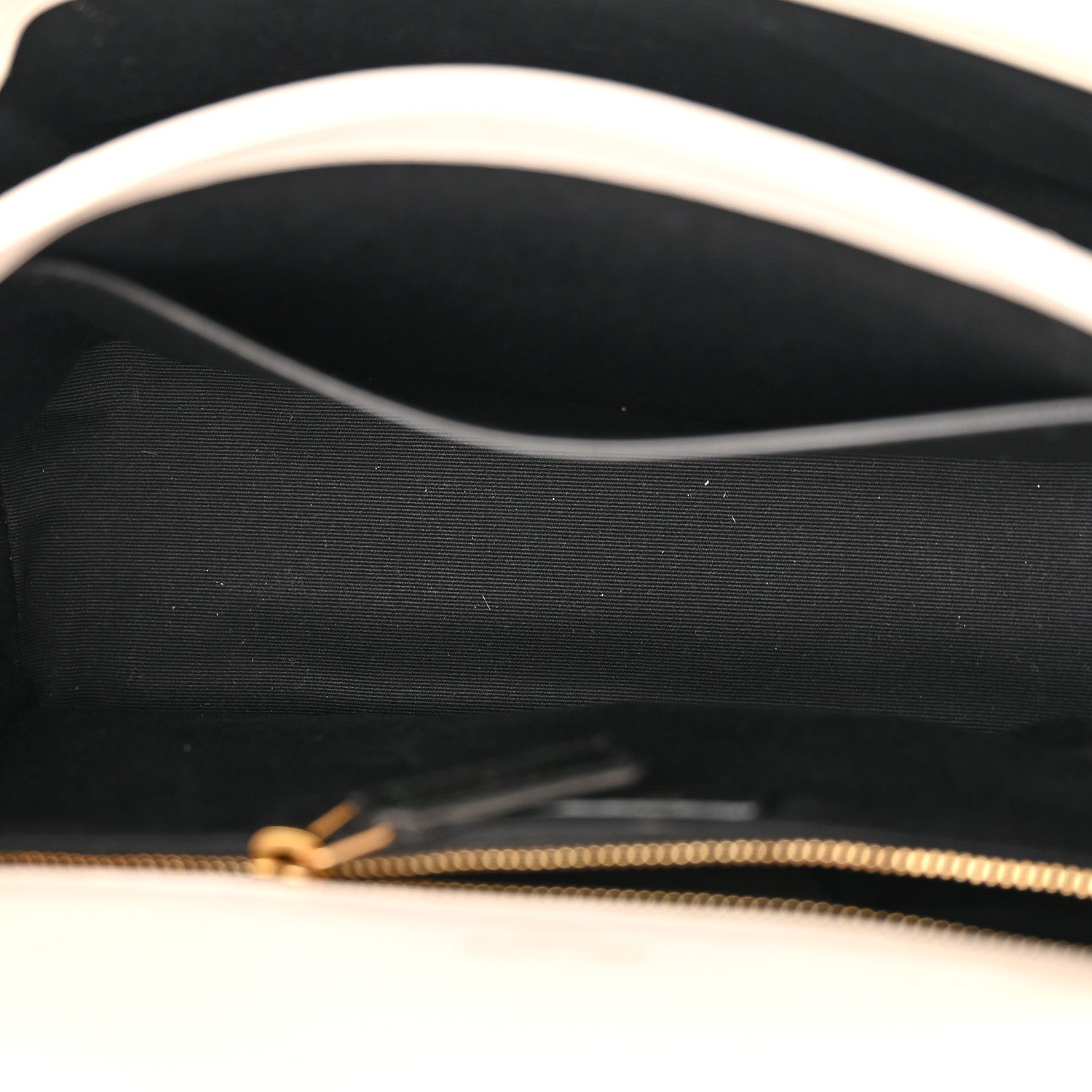 Saint Laurent Lambskin Matelasse Monogram Medium Niki Chain Satchel Ivory 5 of 9