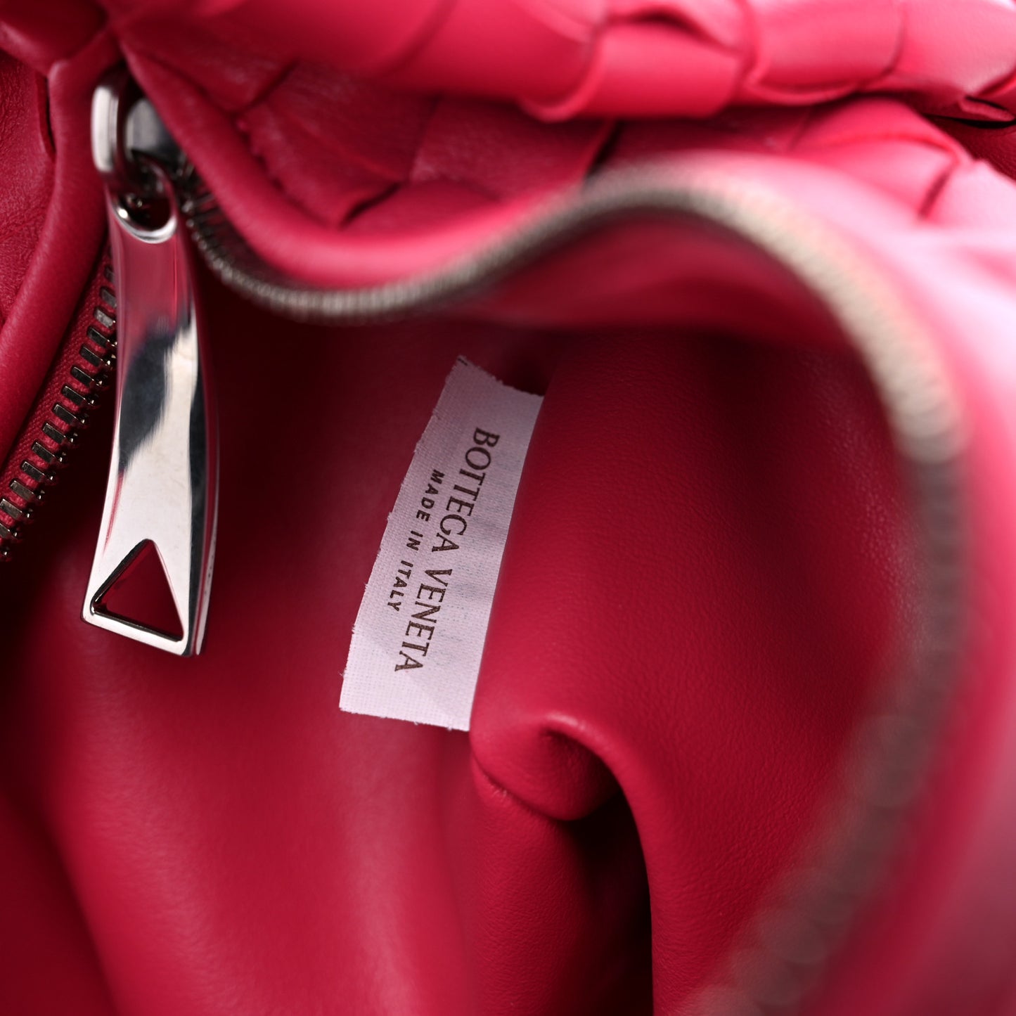 Nappa Intrecciato Teen Jodie Hobo Cranberry