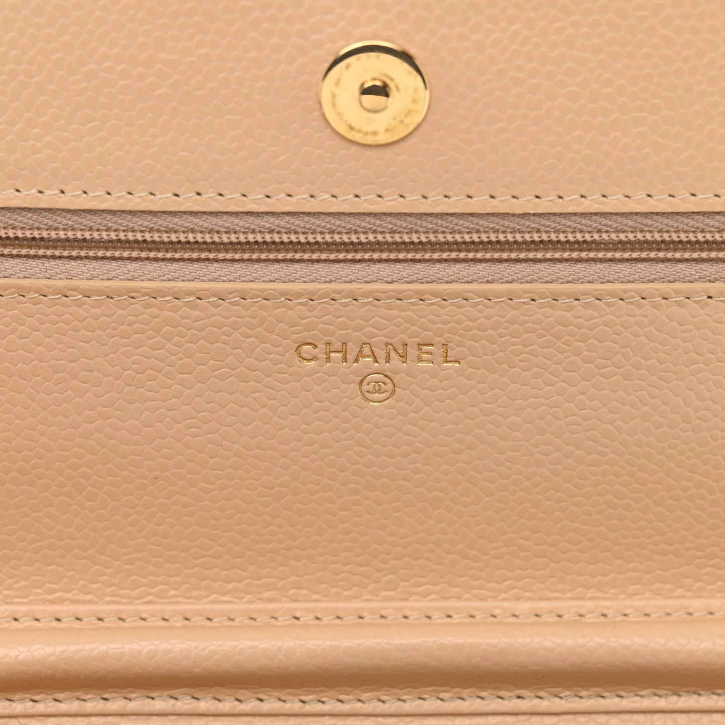 Caviar Quilted Wallet on Chain WOC Beige