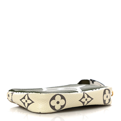 Louis Vuitton Monogram Giant Micro Pochette Accessories Kaki White 4 of 9
