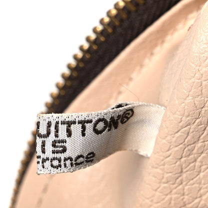 Louis Vuitton Monogram Trousse Toilette 28 7 of 7