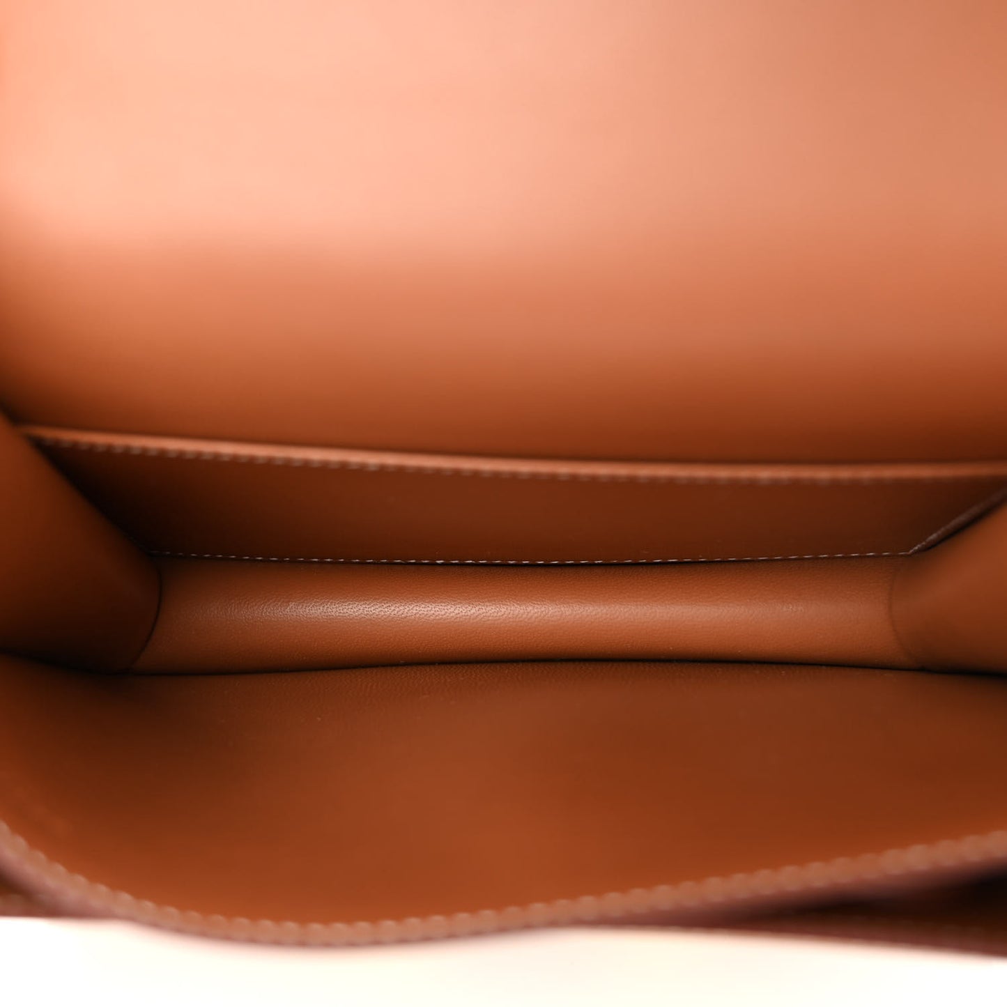 Epsom Constance 18 Gold