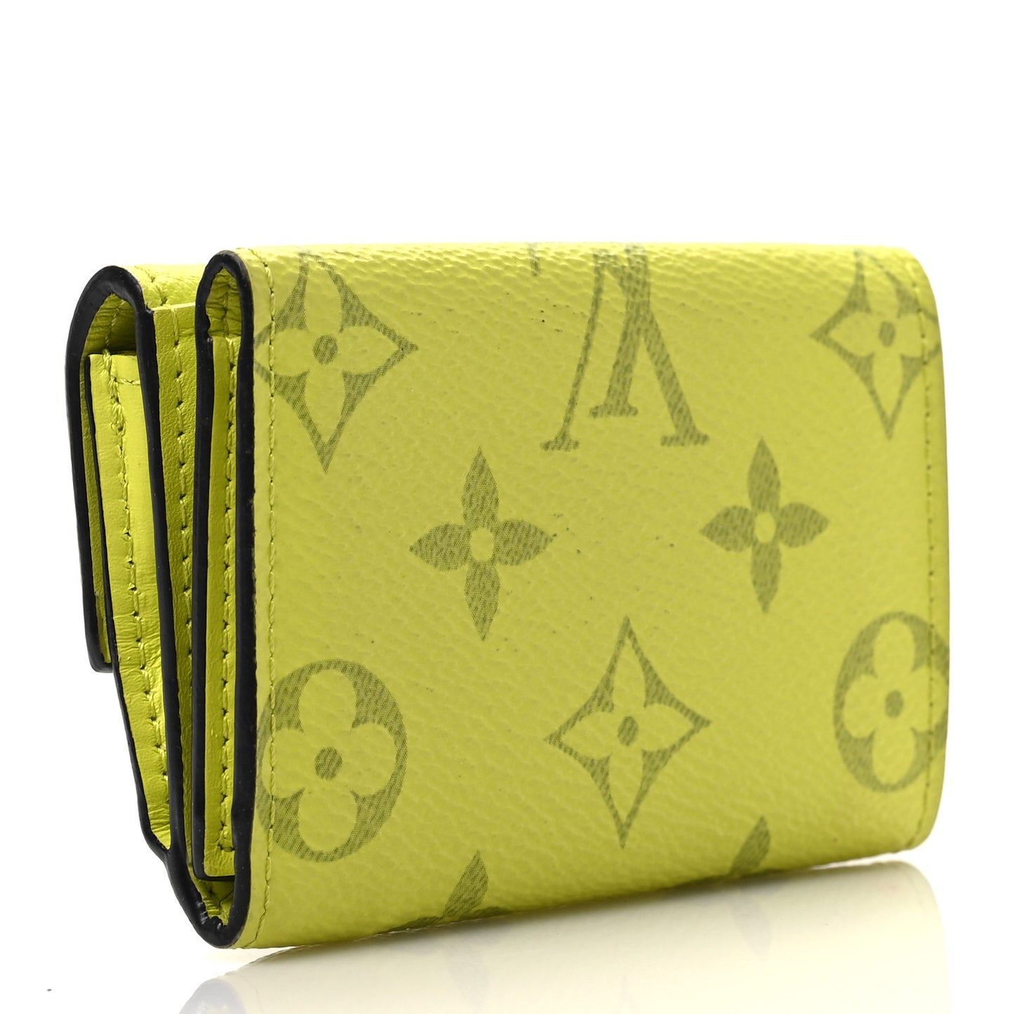 Monogram Taiga Discovery Compact Wallet Yellow