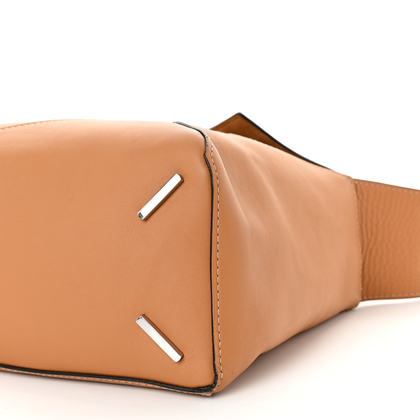 Calfskin Large Messenger Bag Caramel