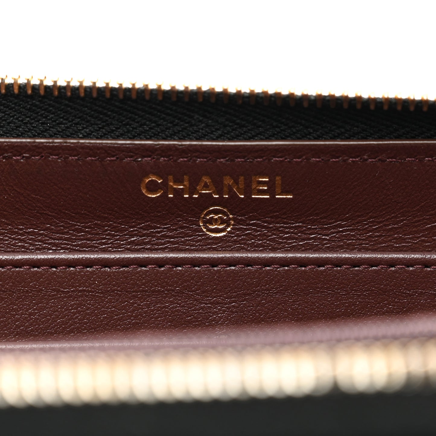 Caviar Quilted Large Gusset Zip Around Wallet Black